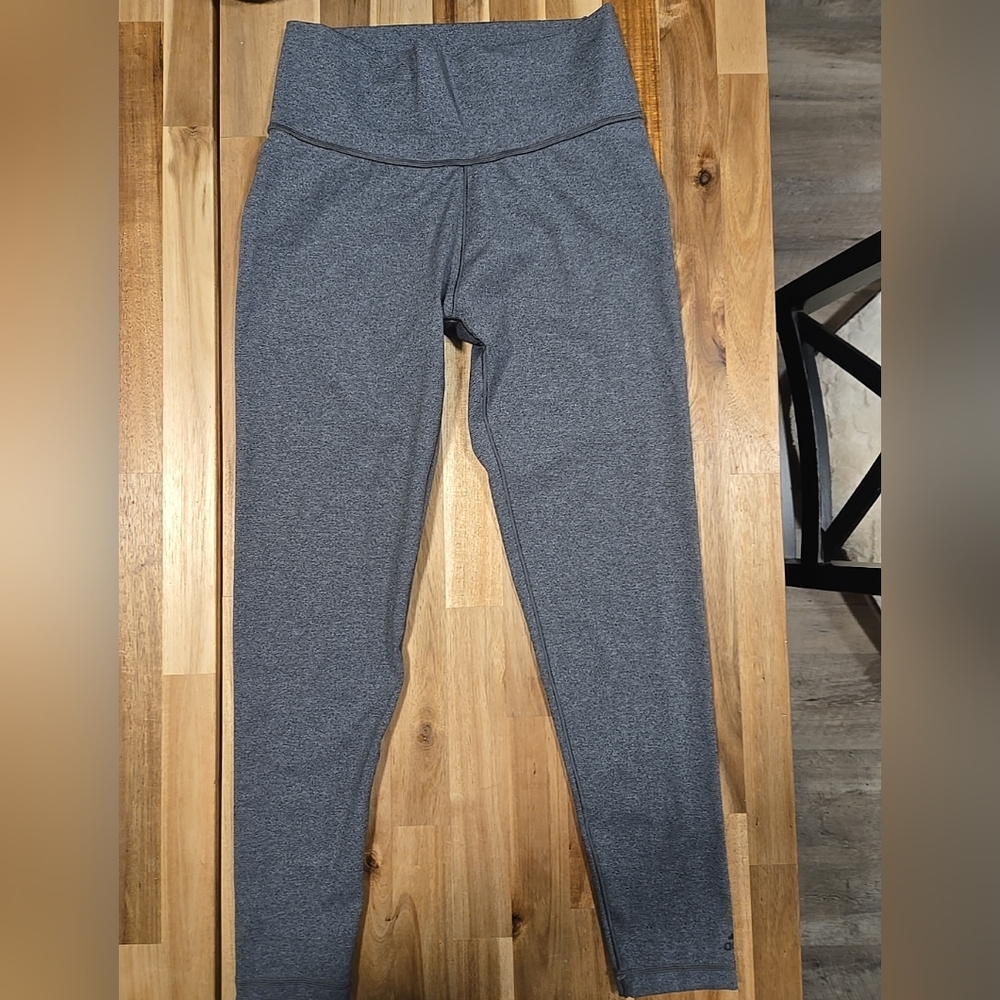 Gray Adidas Cropped Compression Leggings Size Med